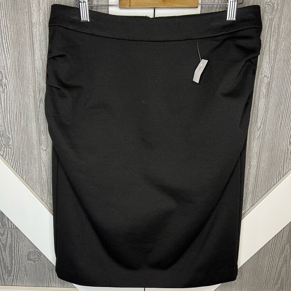 D14.18 BCBG MAXAZRIA - Black Women‘s Mini Skirt size 8